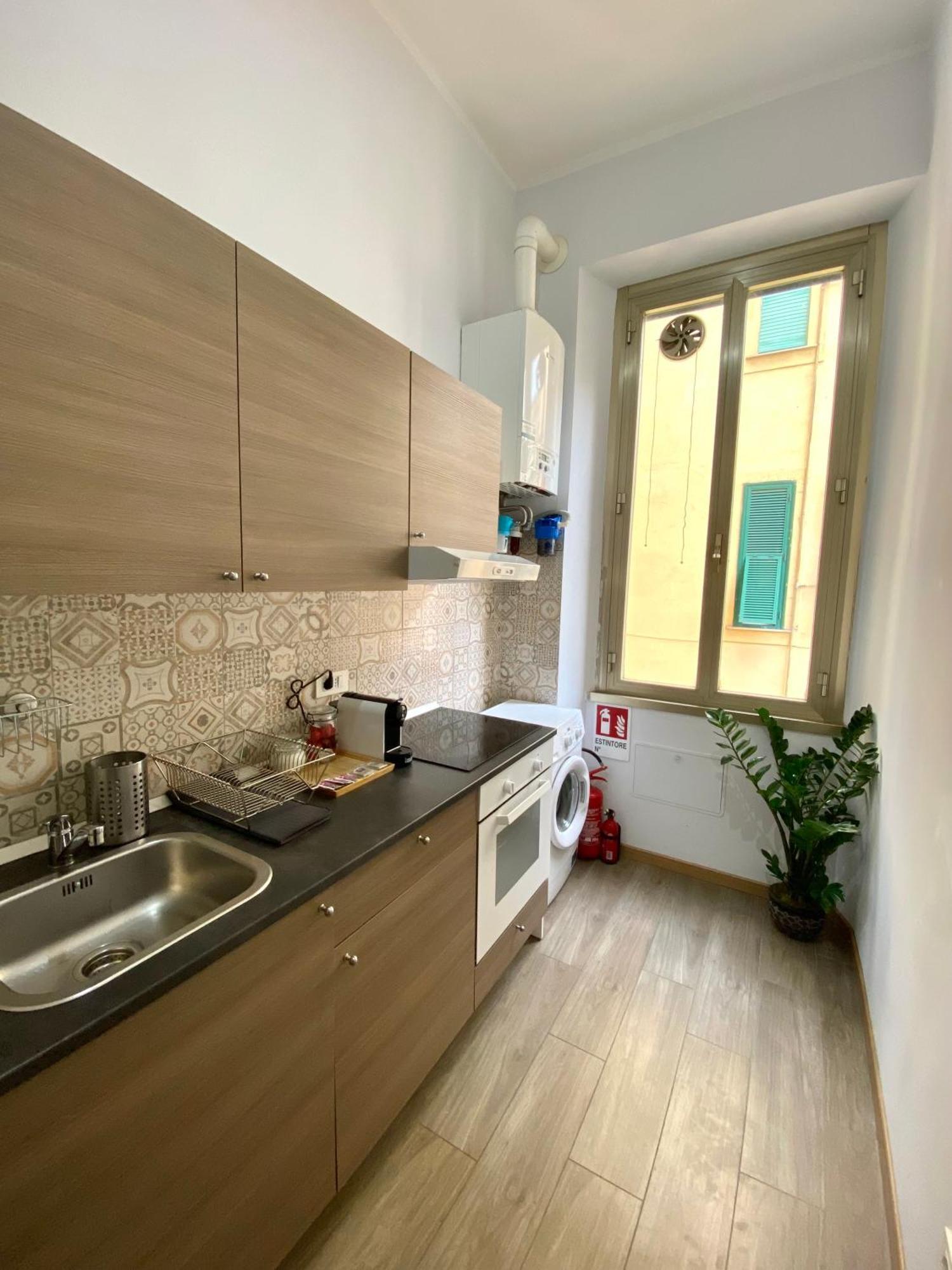 Apartment Andrea's House Porta Pia *